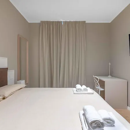 Vitruvio Palace - La Vista Apartments-3